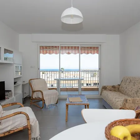 Le Lavandou, T3 Climatise 4 Pers, Proximite Plage, Parking - Fr-1-803-59 Apartment Le Lavandou
